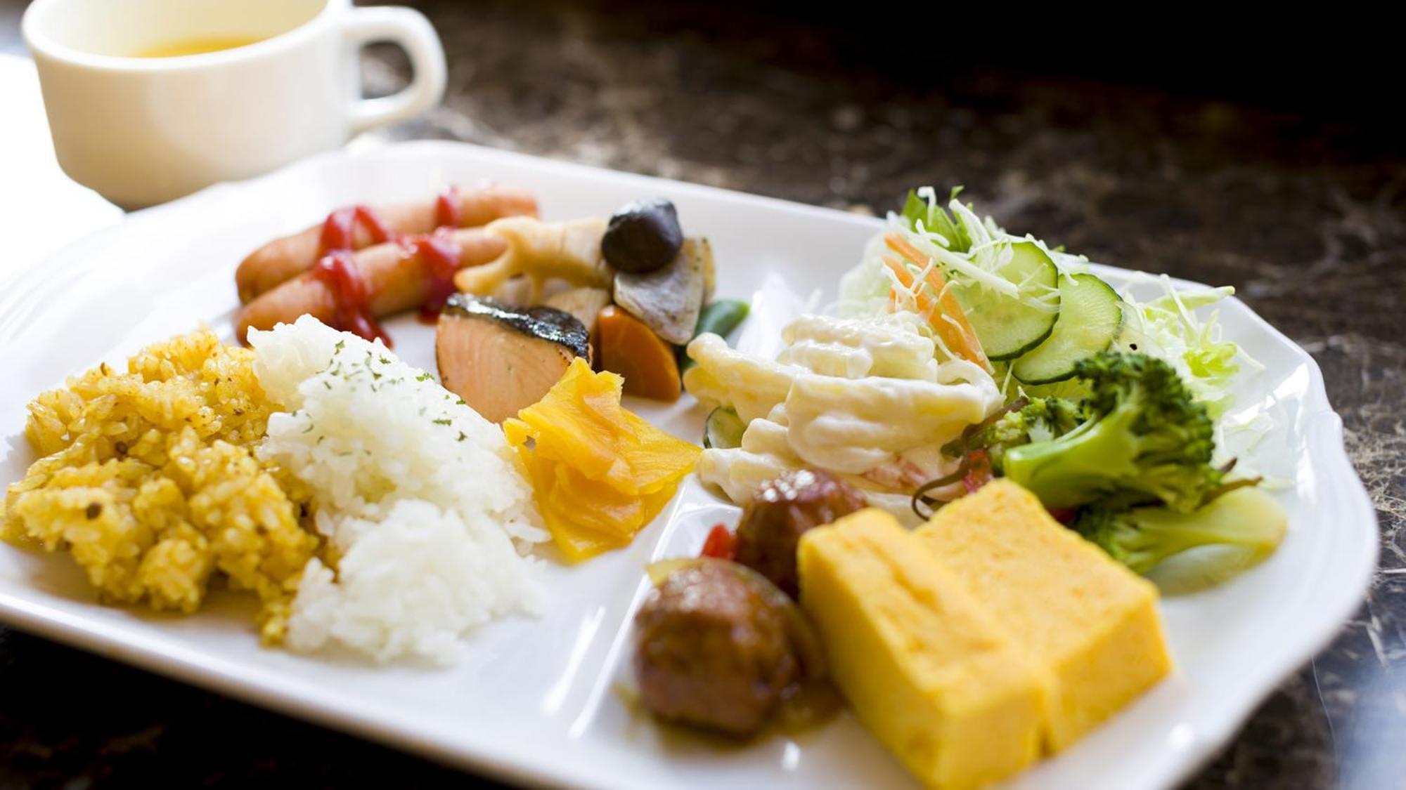 Toyoko Inn Akita-Eki Higashi-Guchi Zewnętrze zdjęcie